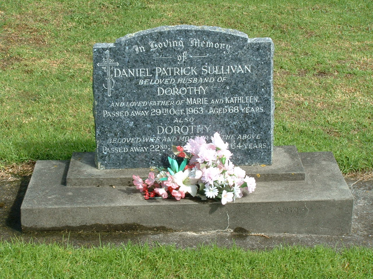 headstone