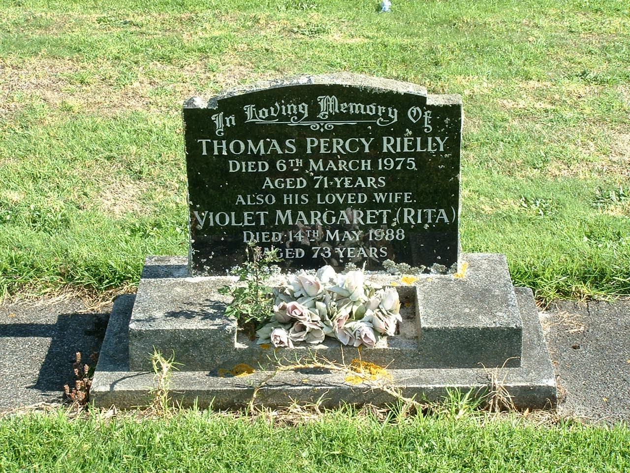 headstone