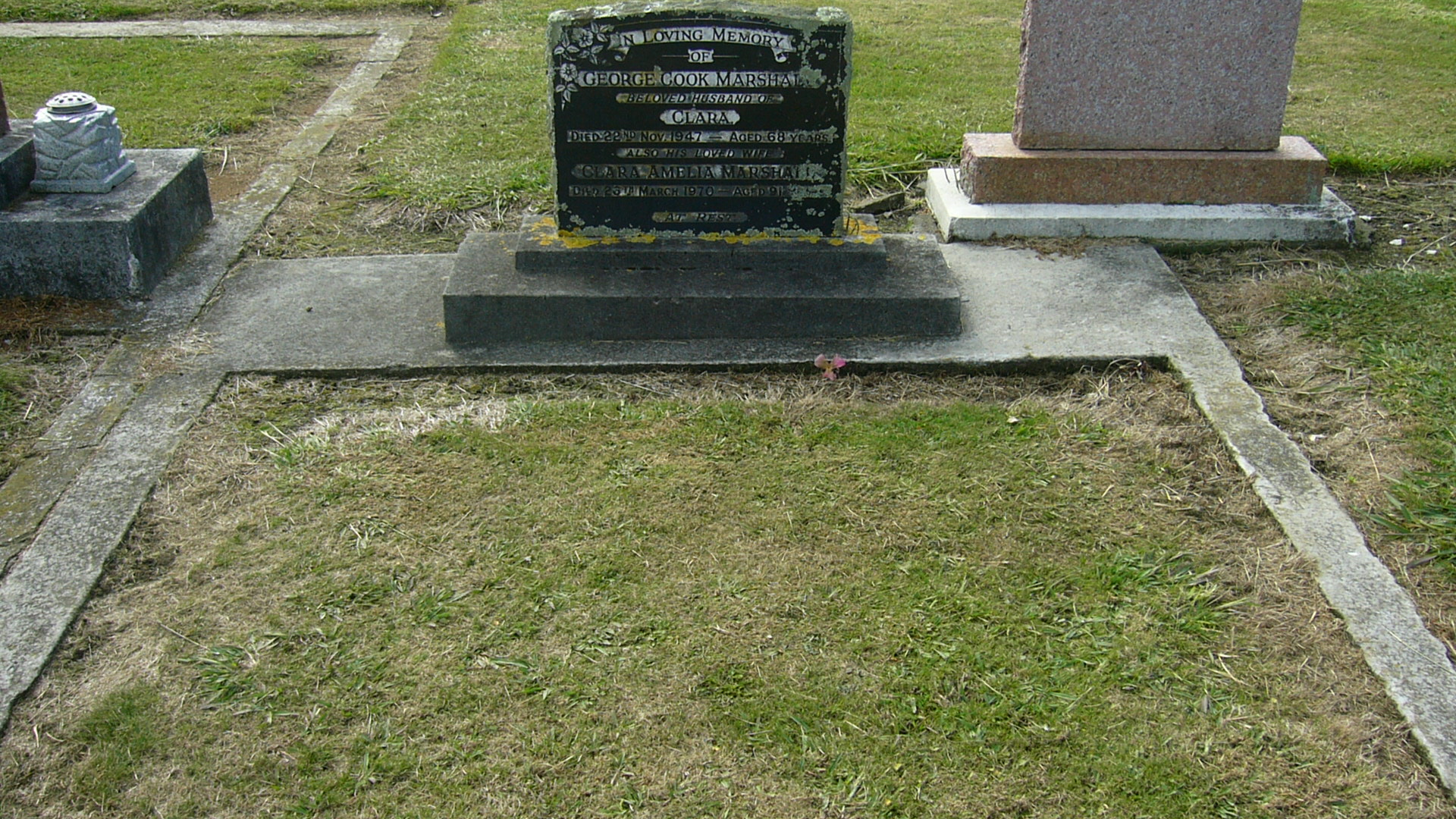 headstone