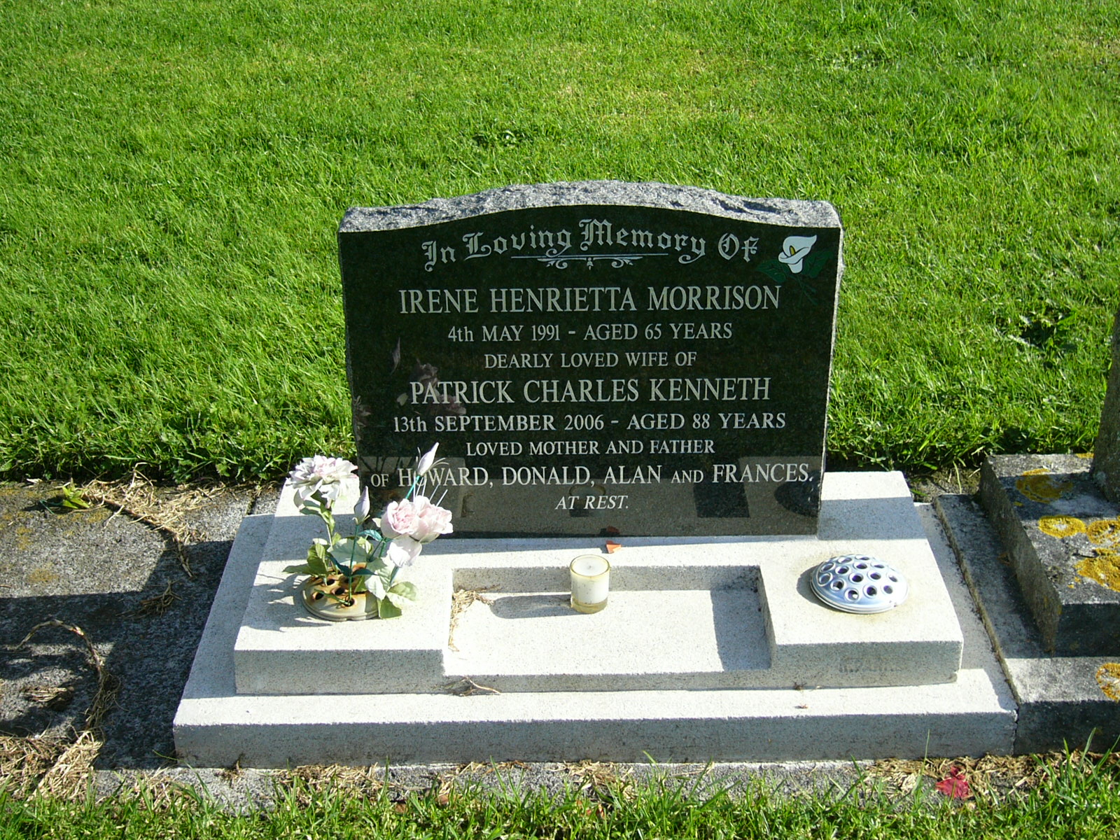 headstone