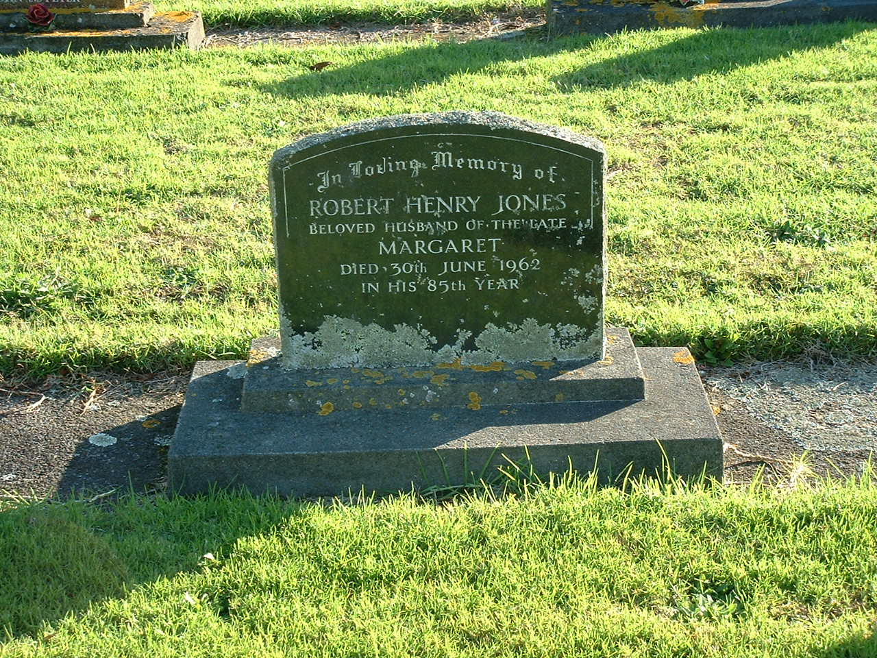 headstone