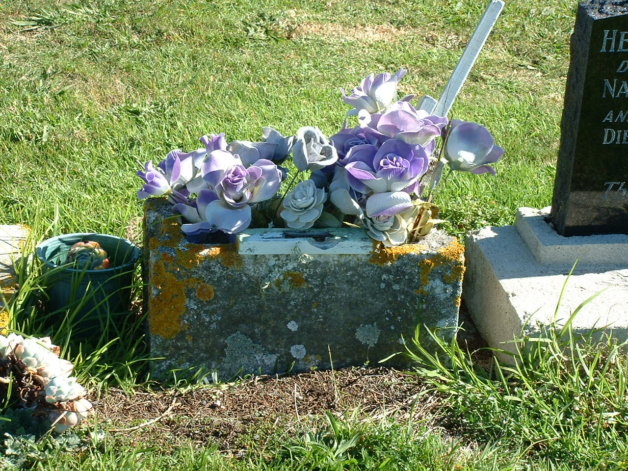 headstone