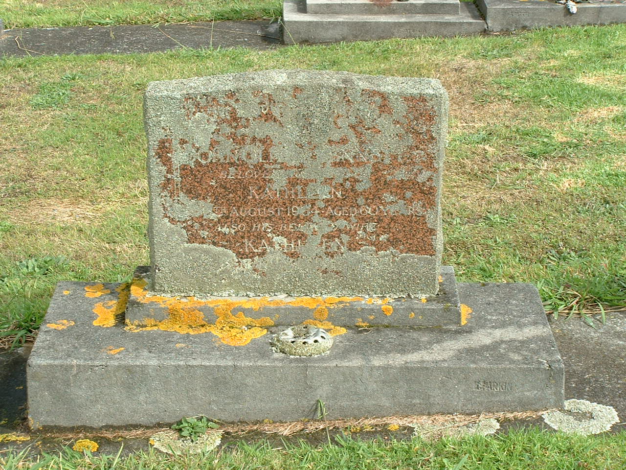 headstone