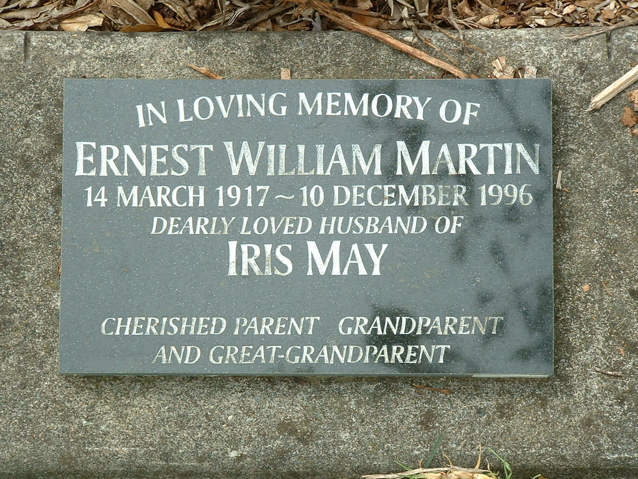 headstone