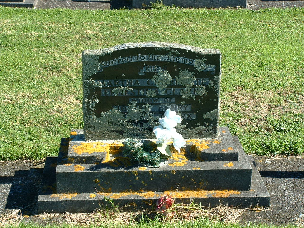 headstone
