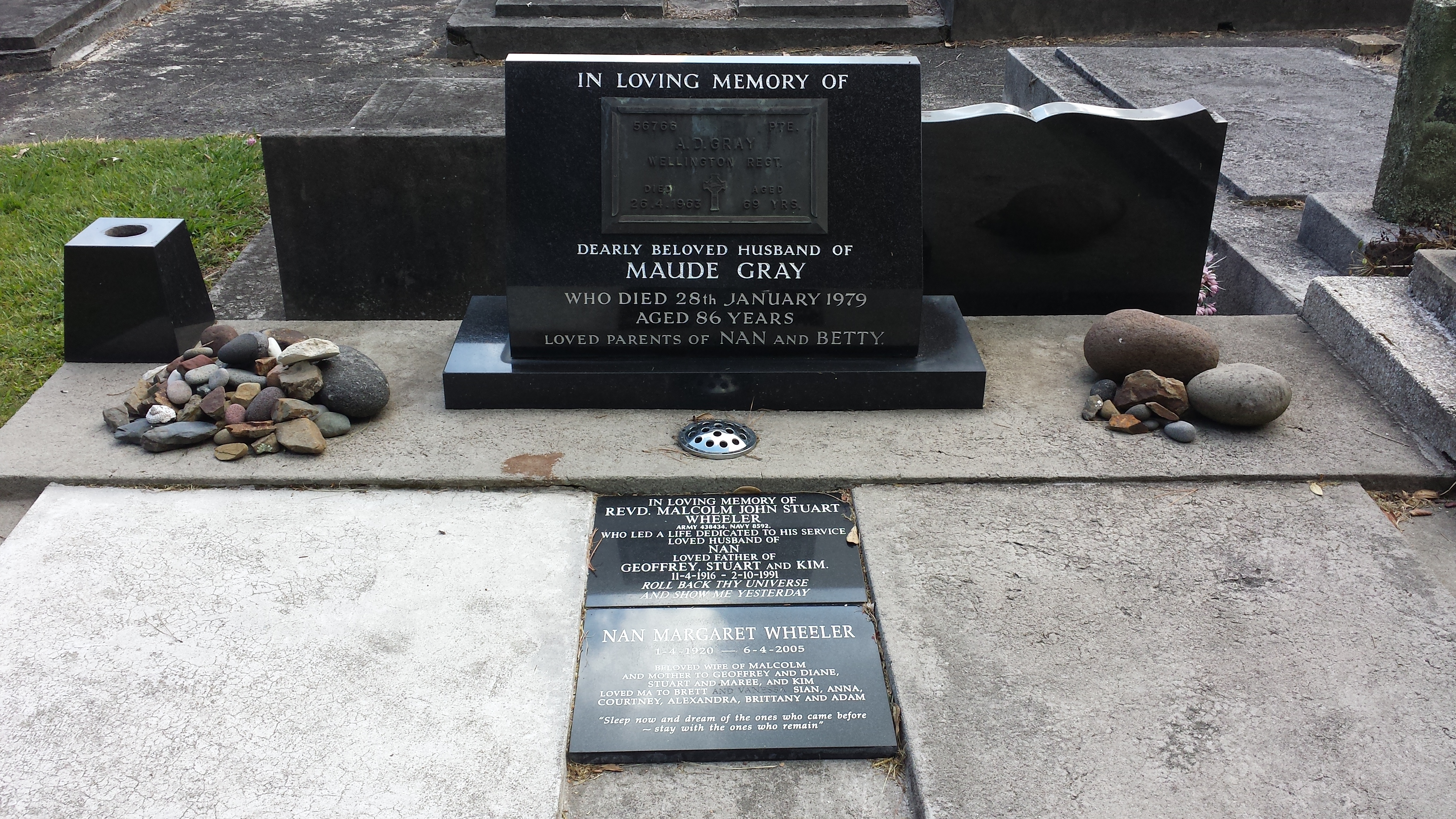 headstone