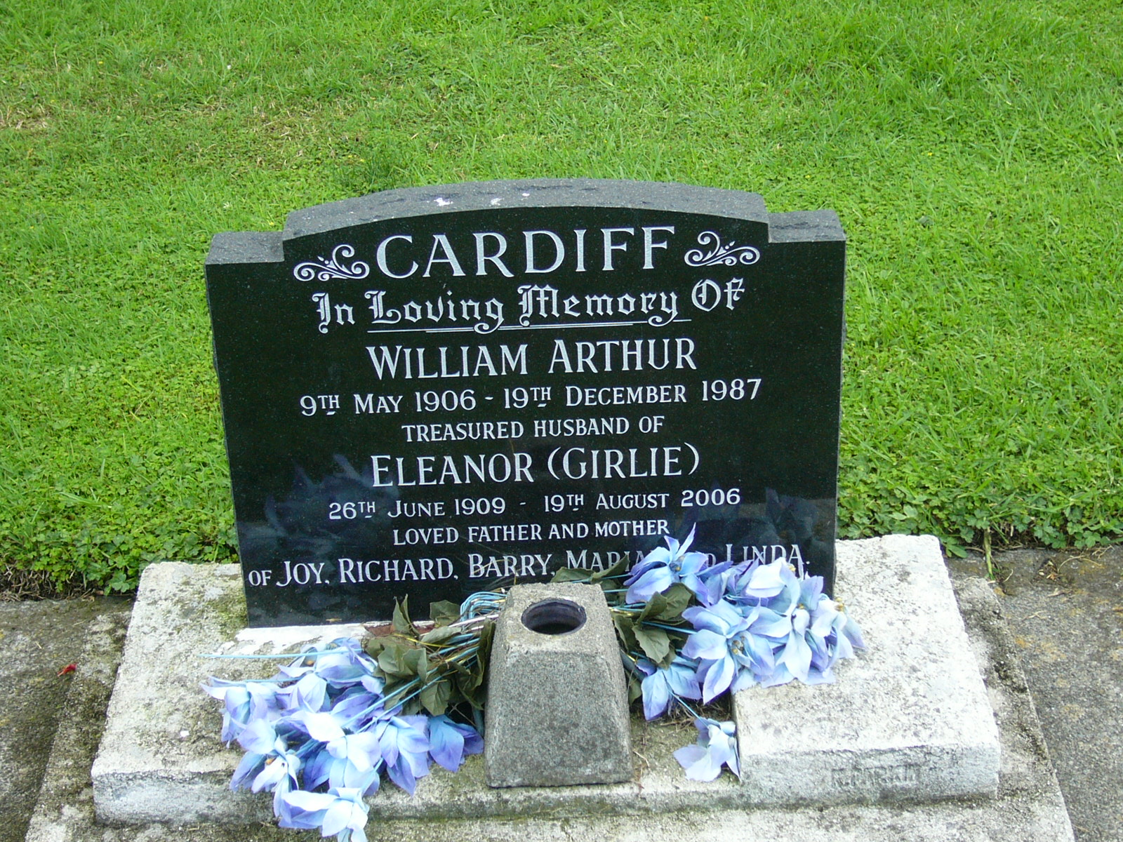 headstone