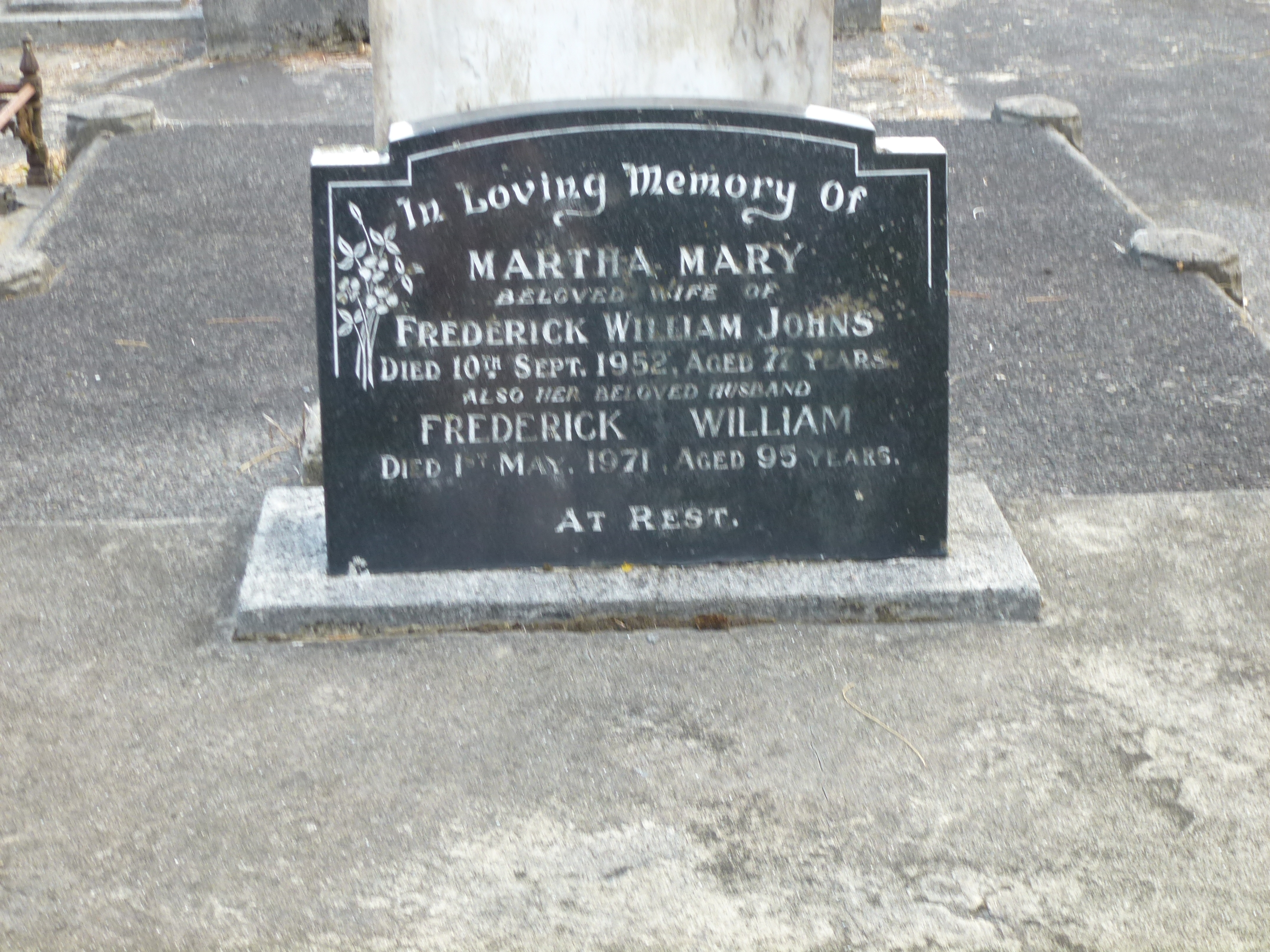 headstone