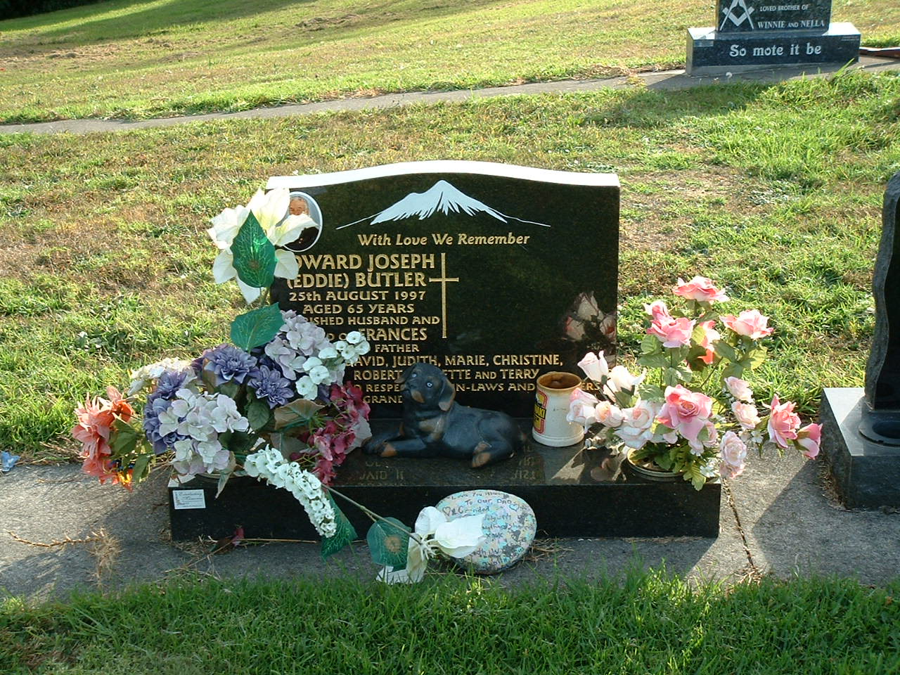 headstone