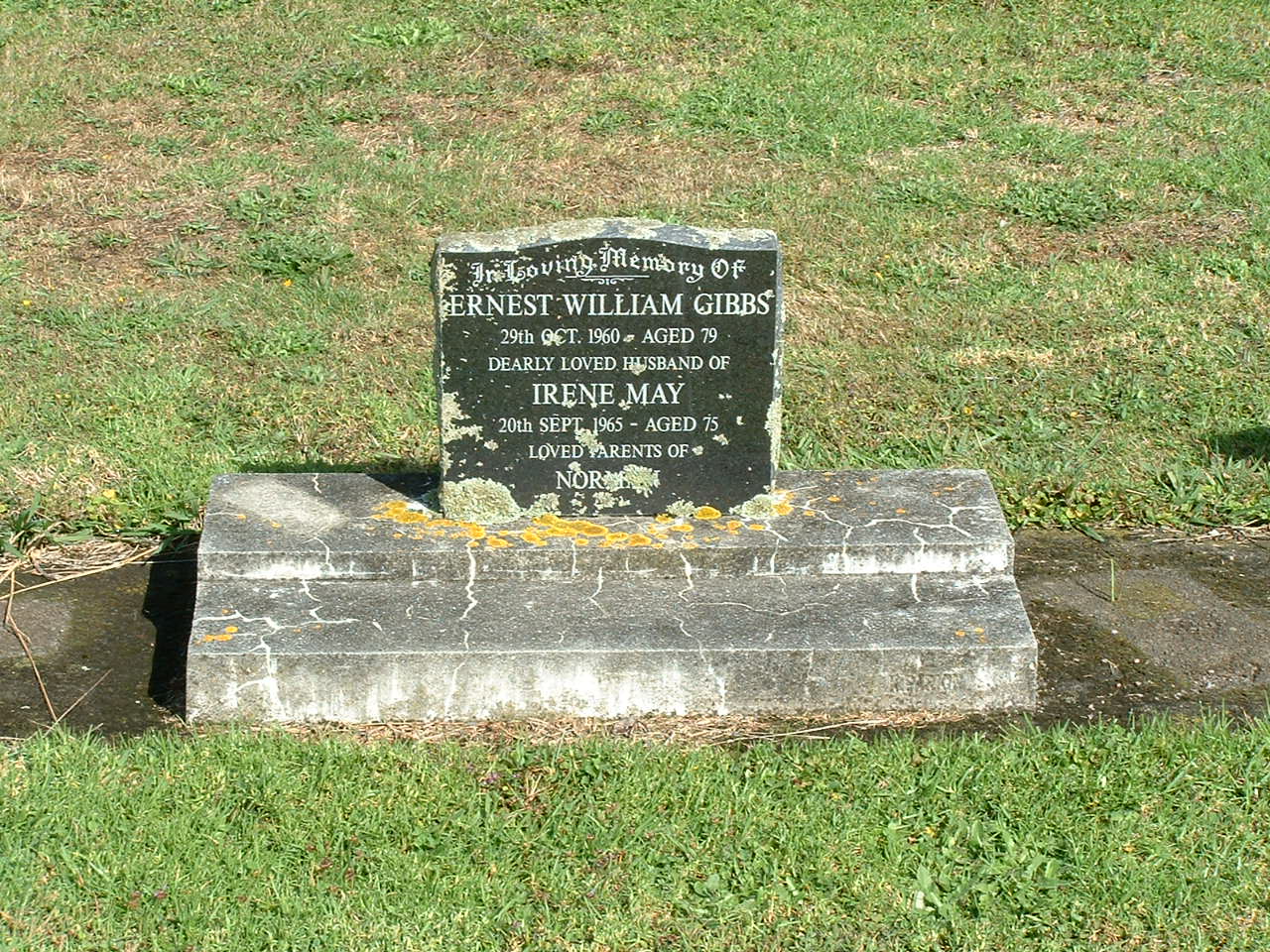 headstone
