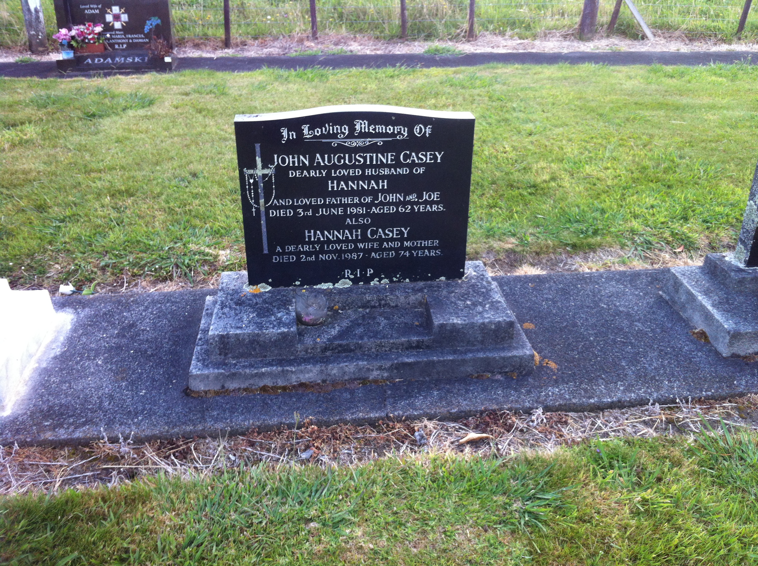headstone