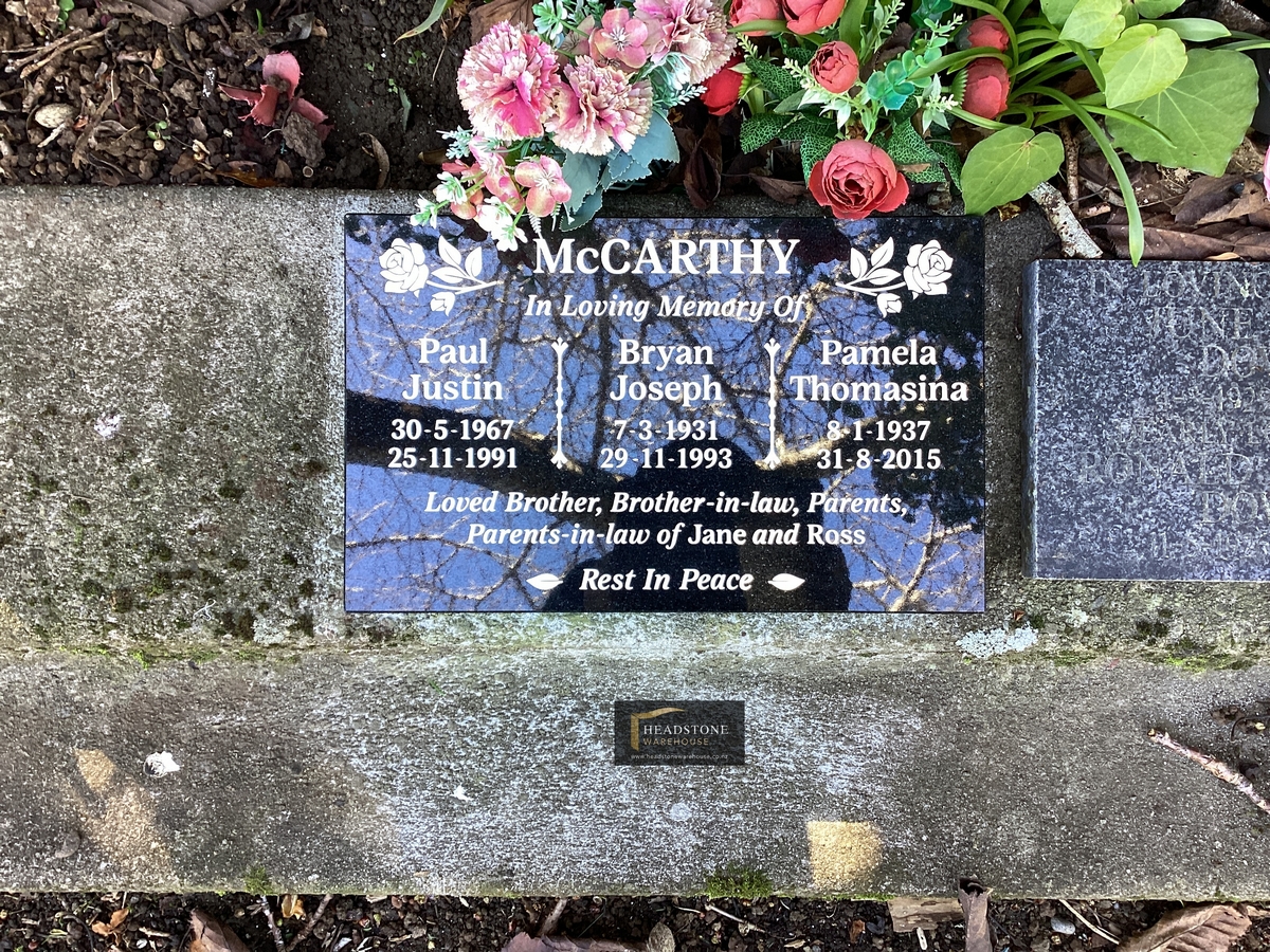 headstone