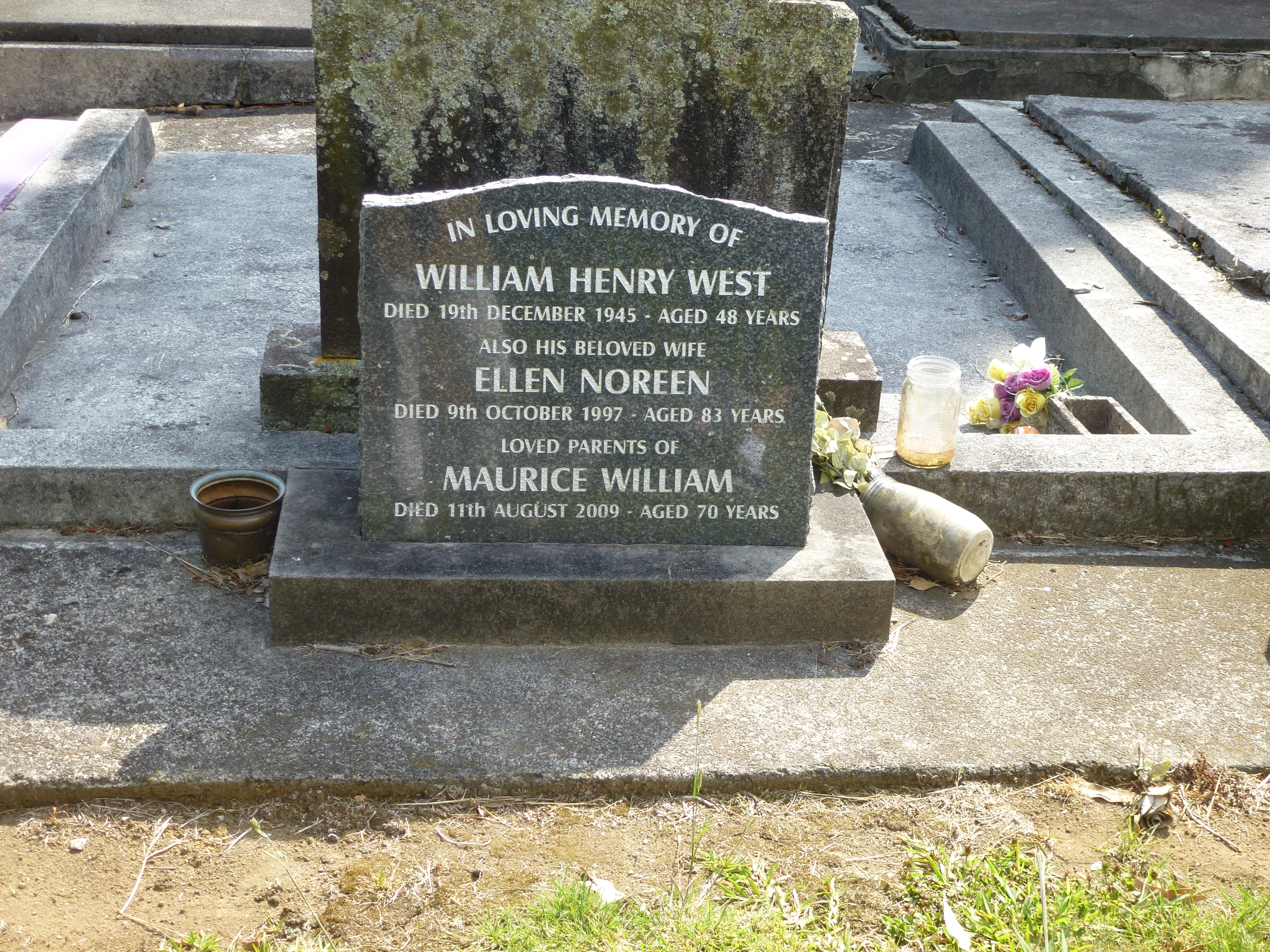 headstone