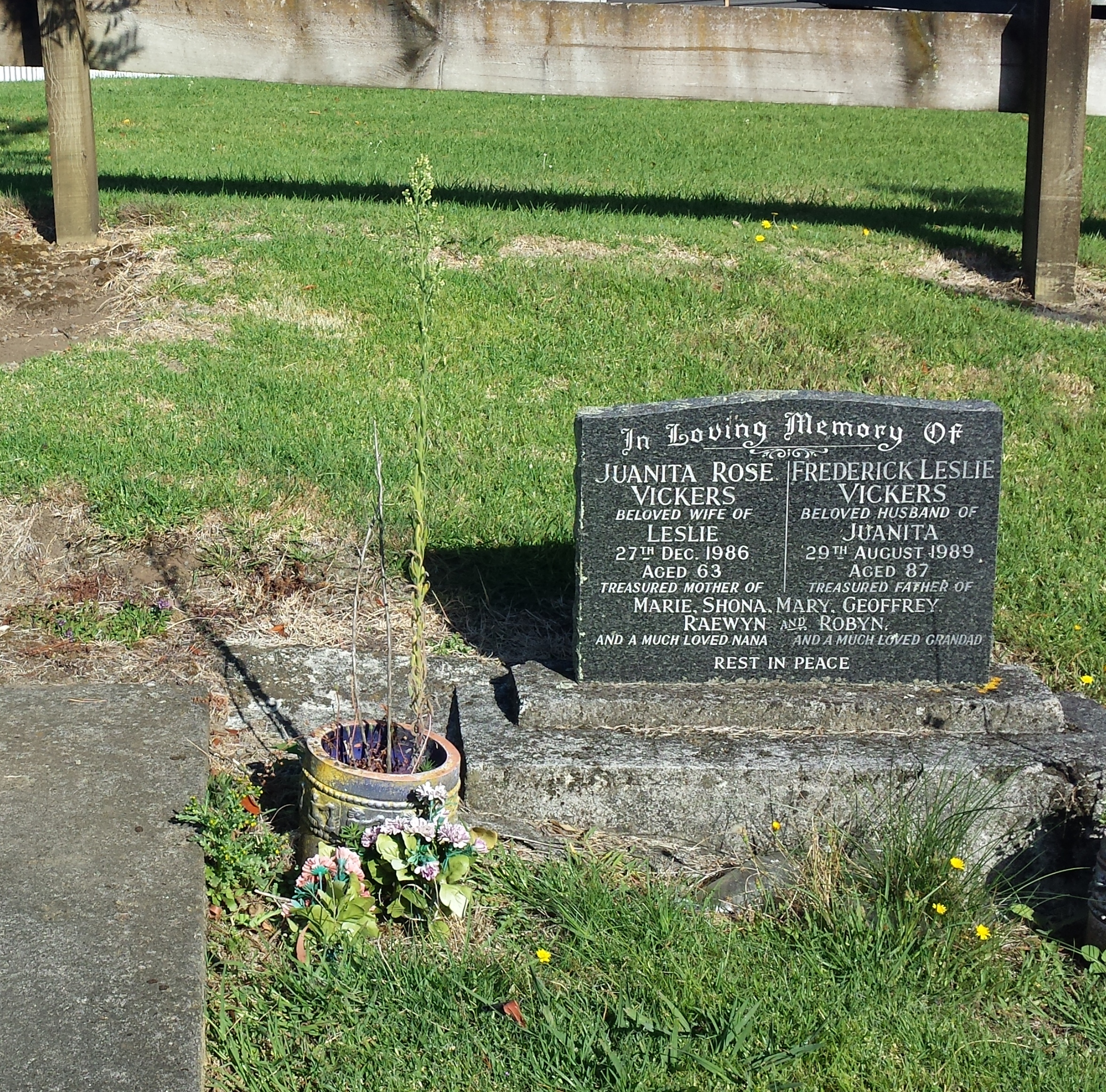 headstone