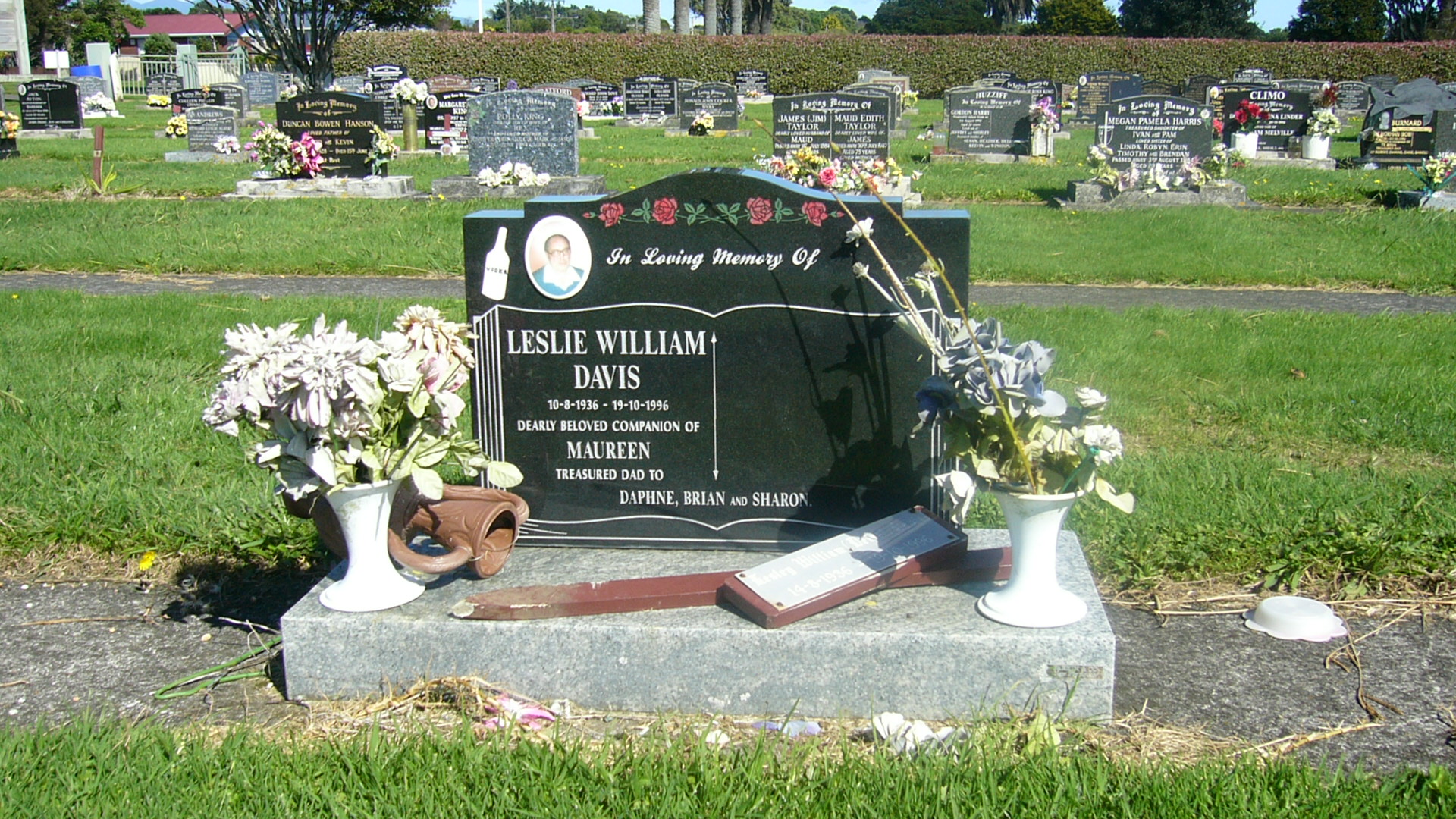 headstone