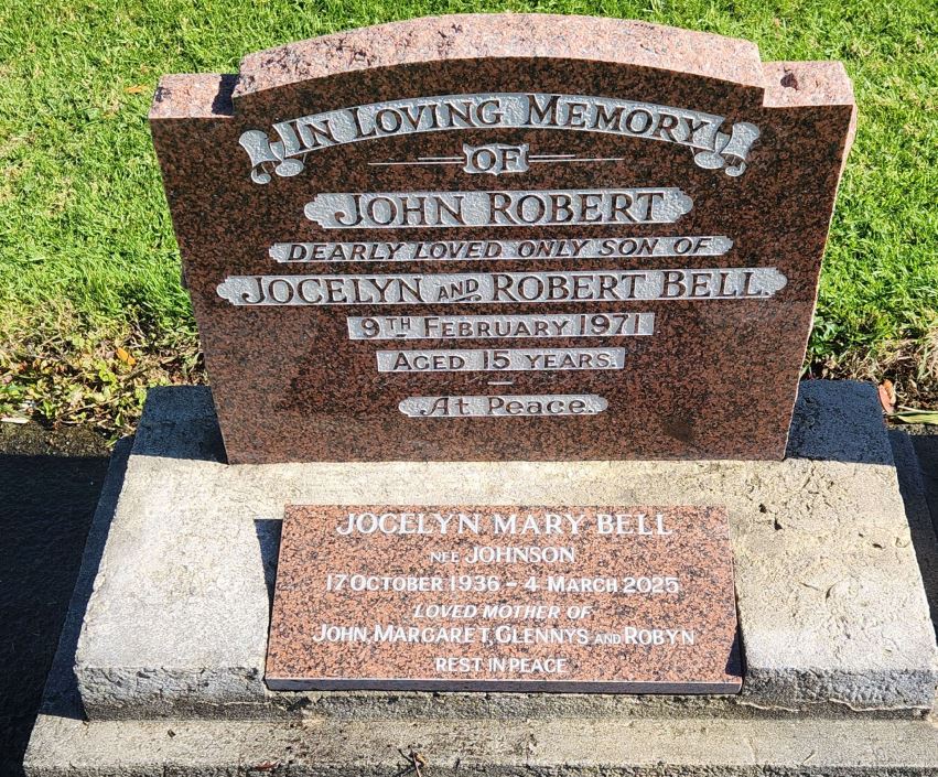 headstone