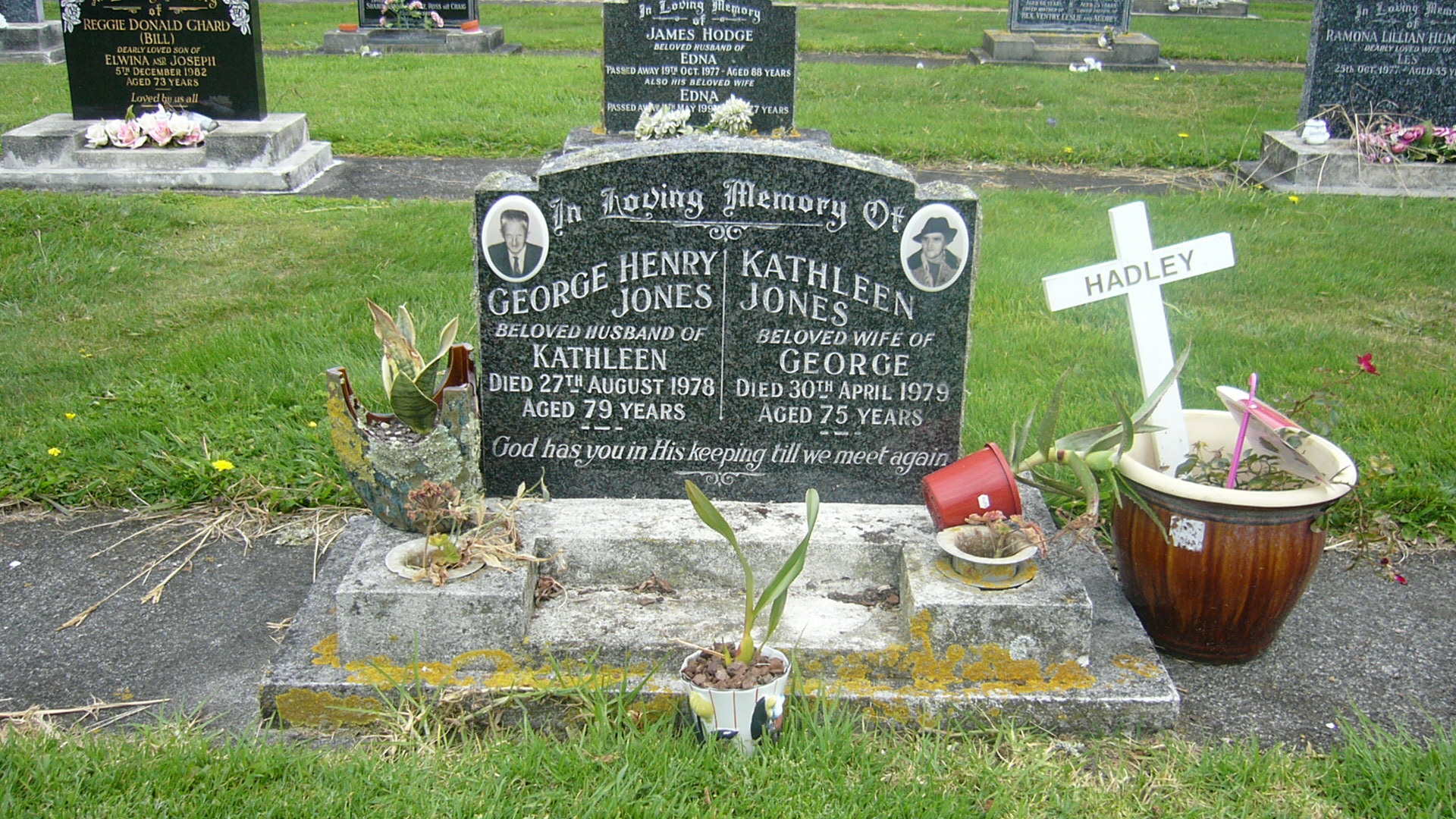 headstone