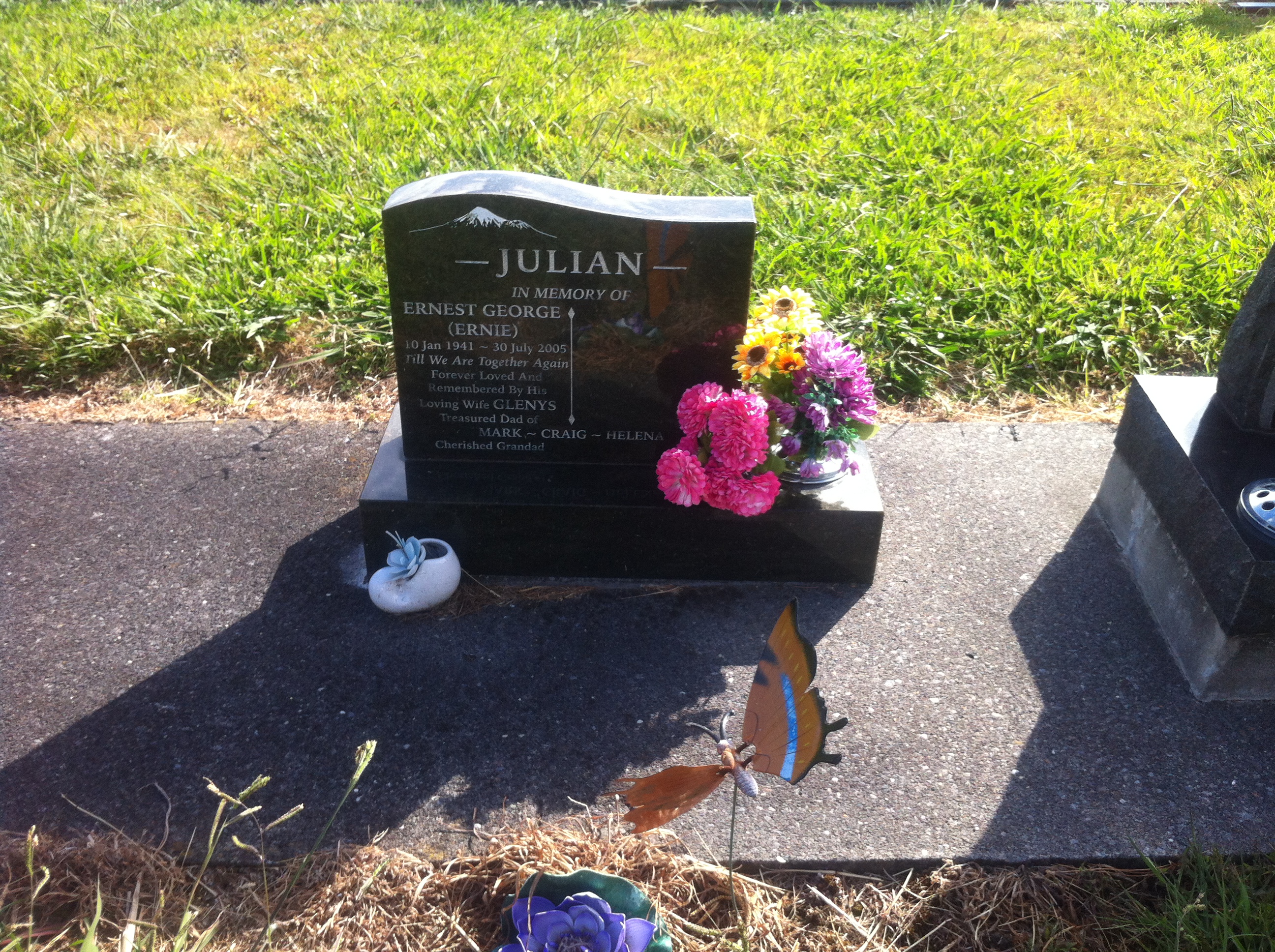 headstone