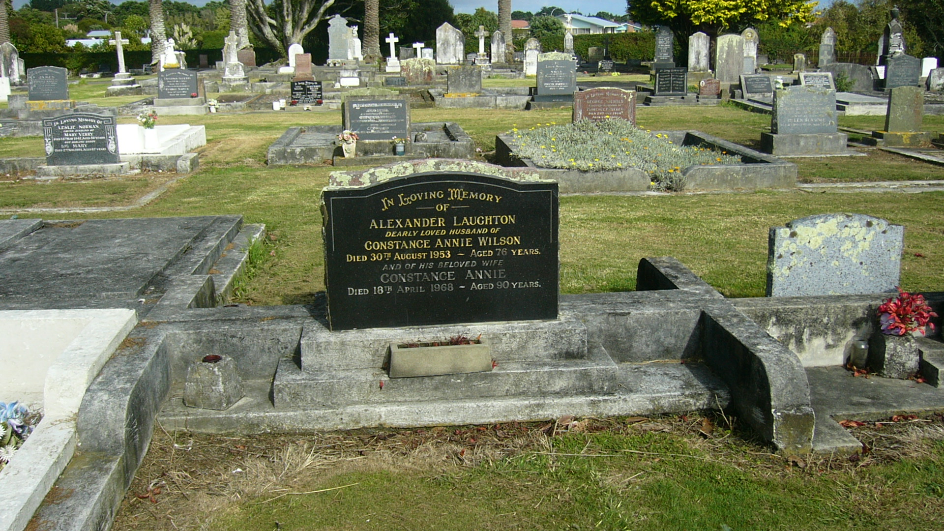 headstone