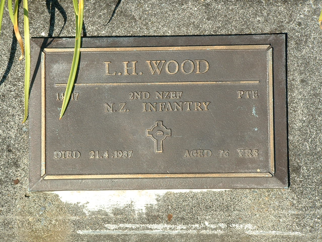 headstone