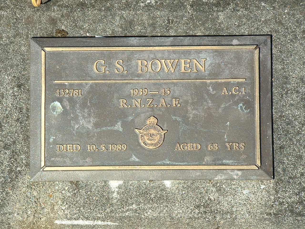 headstone