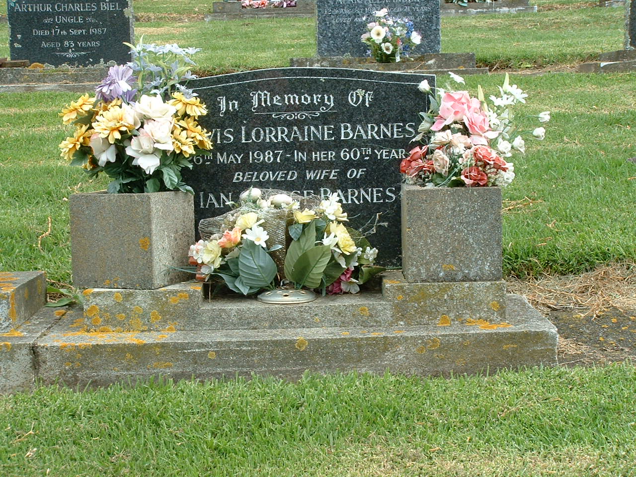 headstone