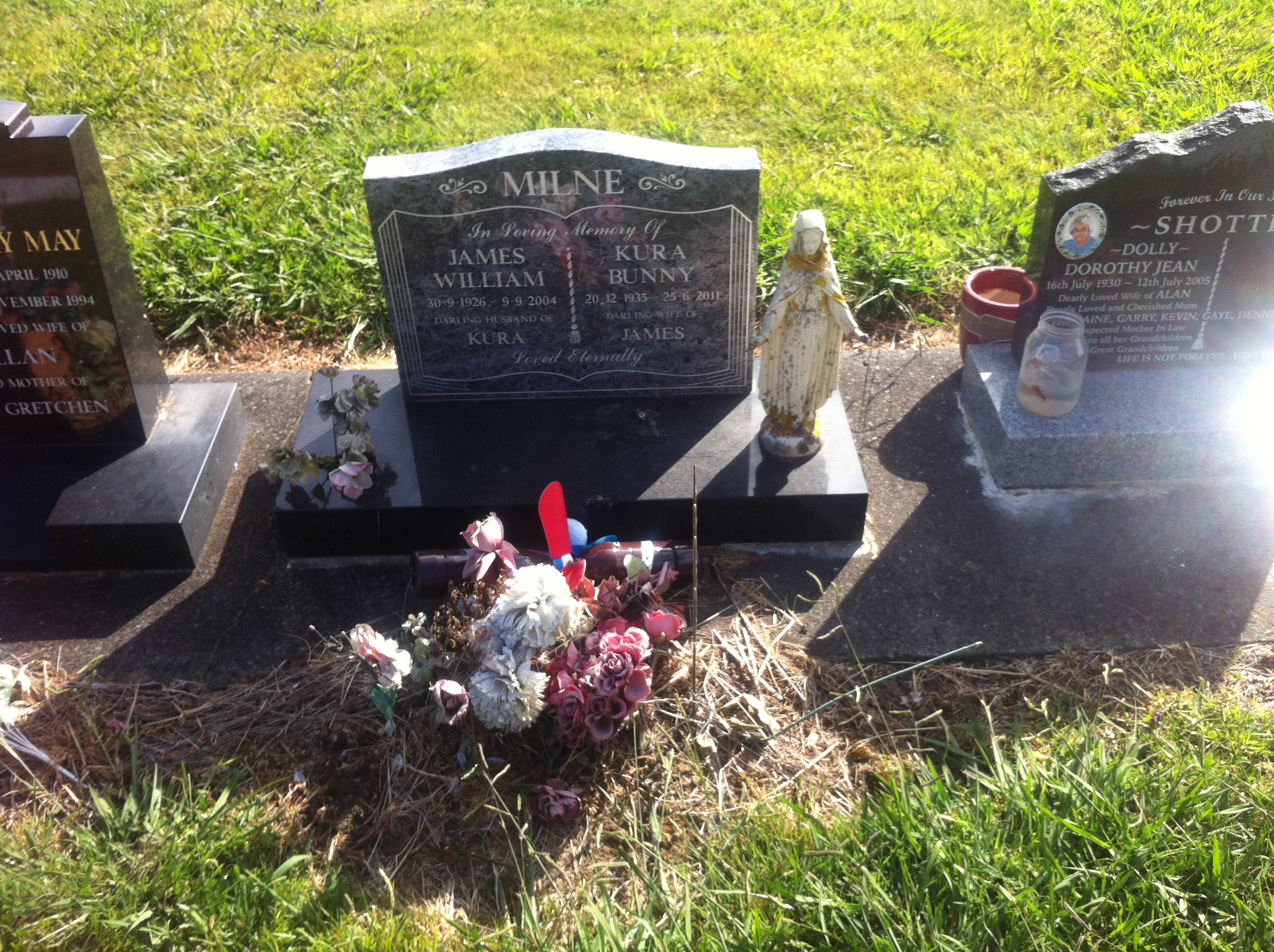 headstone