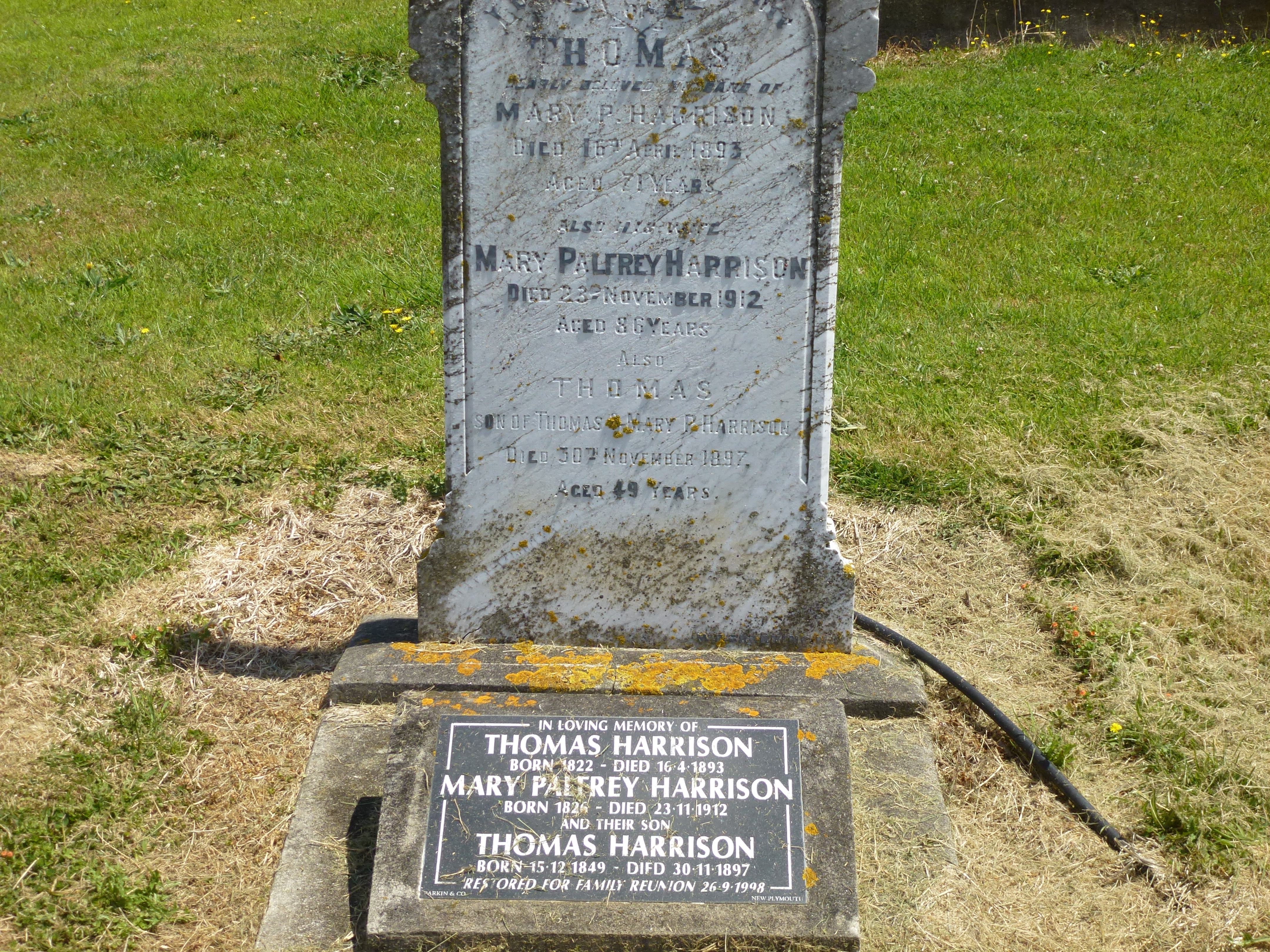 headstone