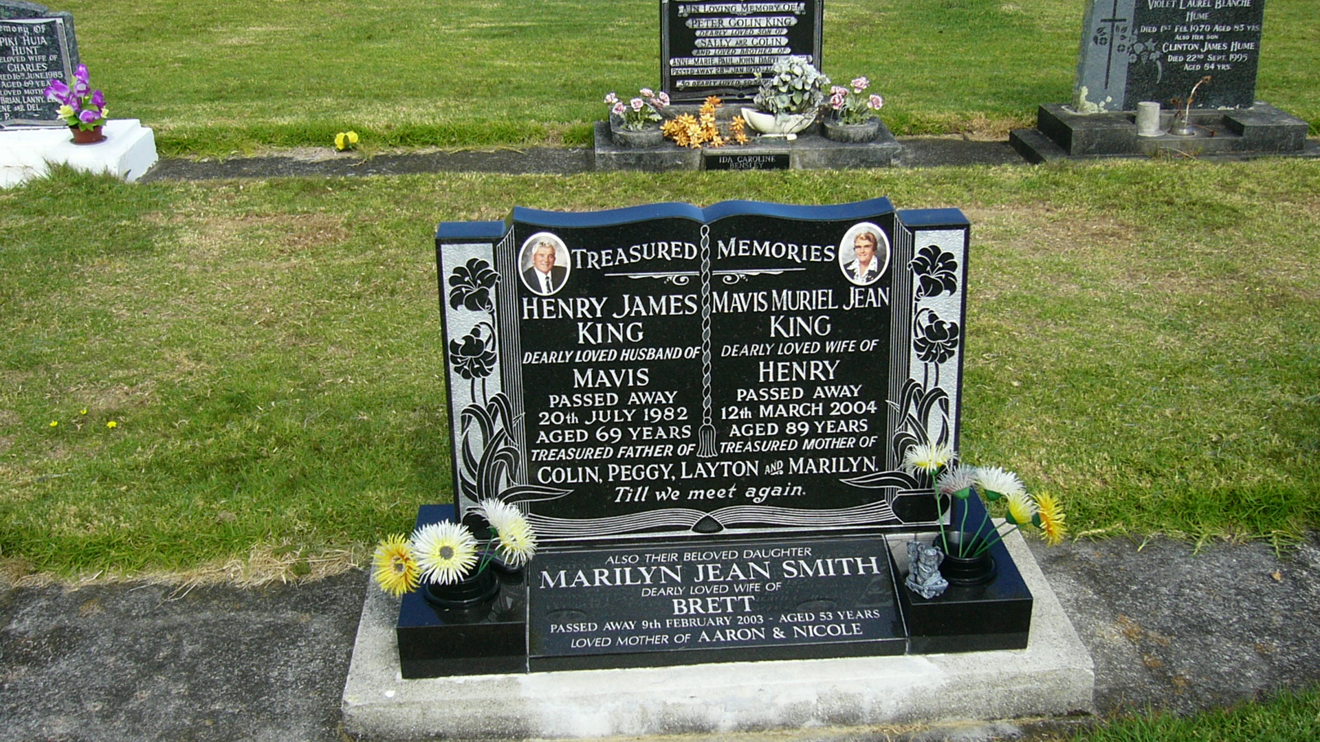 headstone