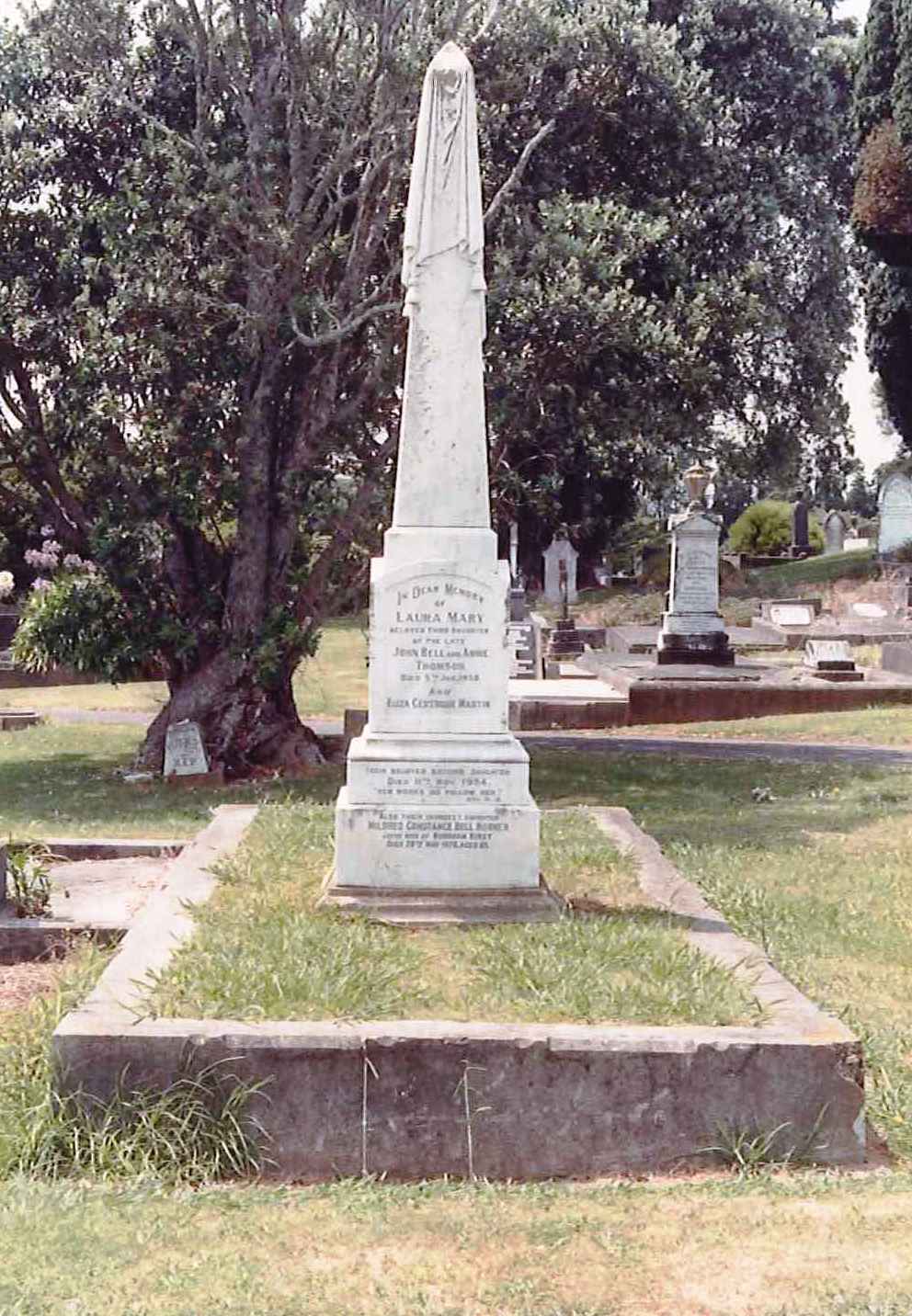 headstone