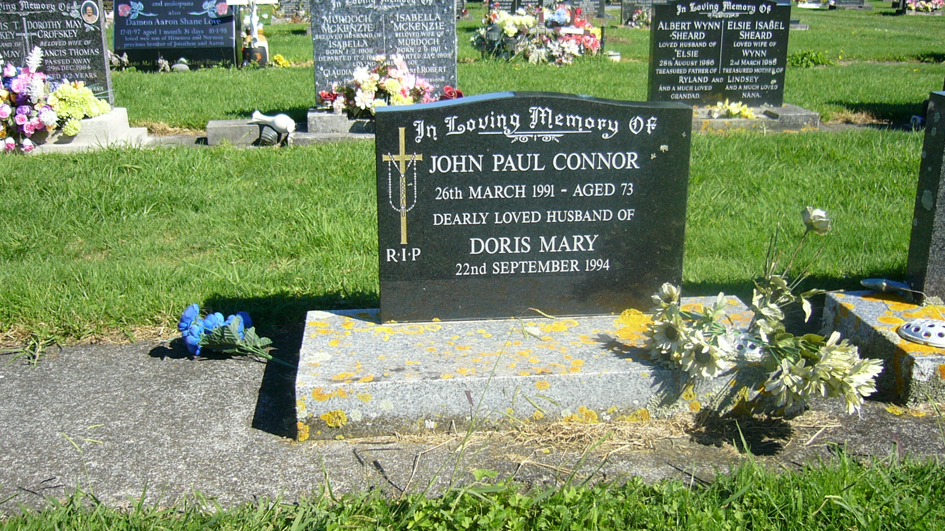 headstone